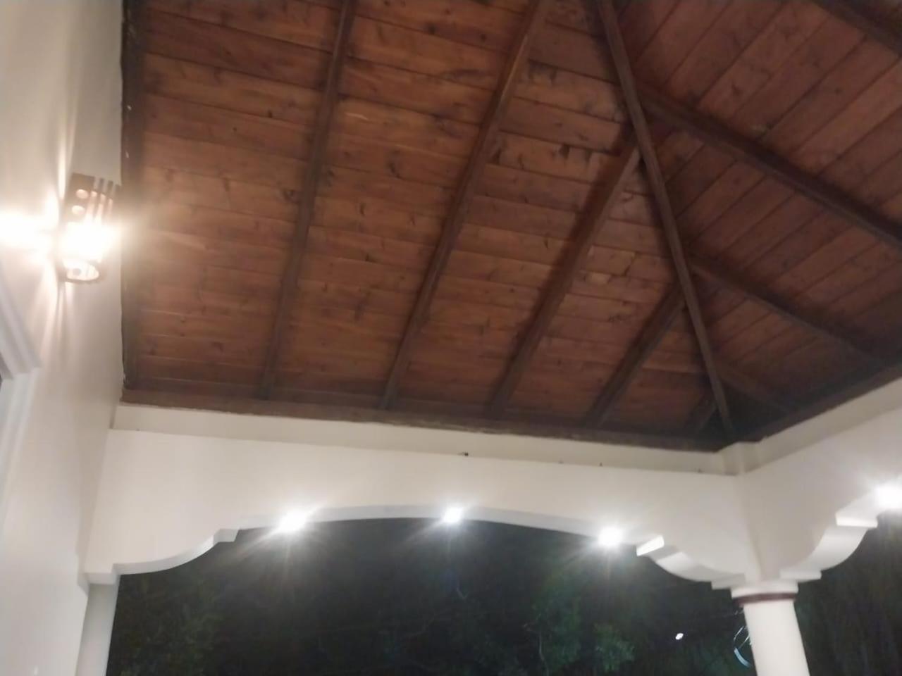 Javi Holiday Home ตรินโคมาลี ภายนอก รูปภาพ